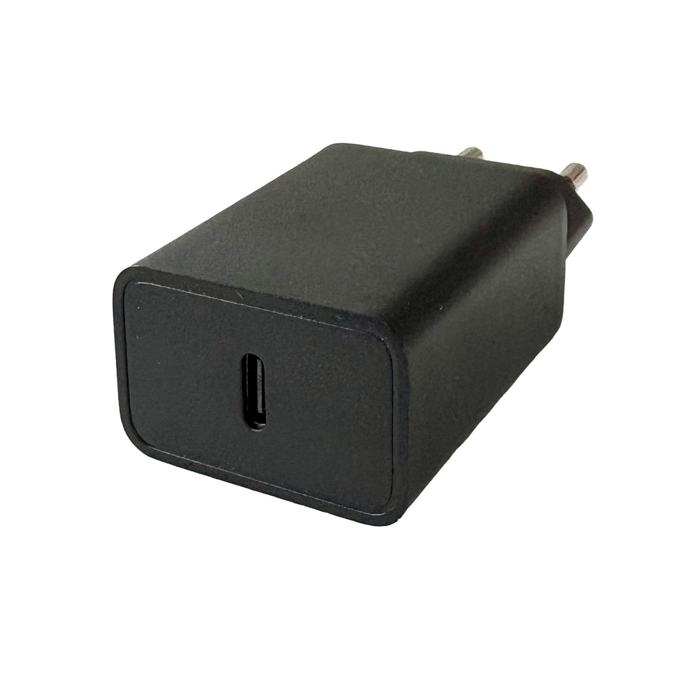 ACTIVE ³ Stecknetzteil mit Ladekabel